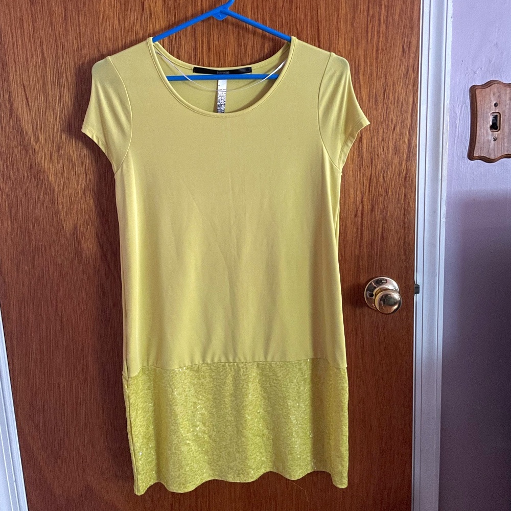 Kensie yellow sequined dress